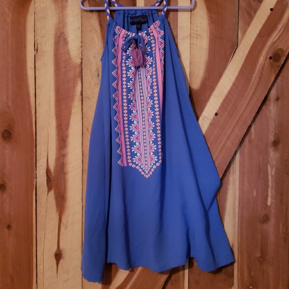 Dress - Picture 2 of 3
